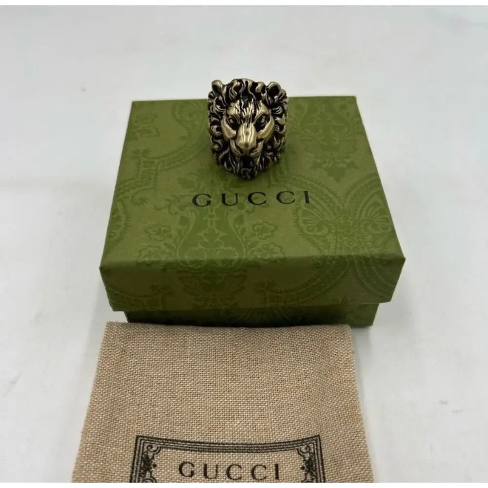 Men's Gucci iconic, Lionhead ring in aged gold tone metal size 11 made in Italy